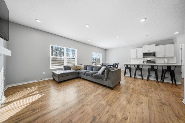 5840 Wynnewood Drive, Grove City, OH 43123