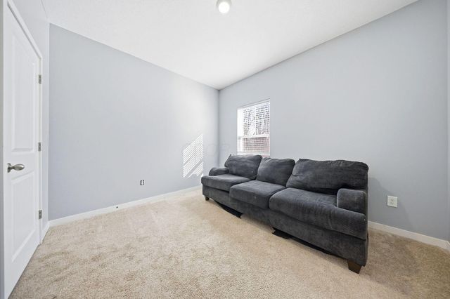 5840 Wynnewood Drive, Grove City, OH 43123