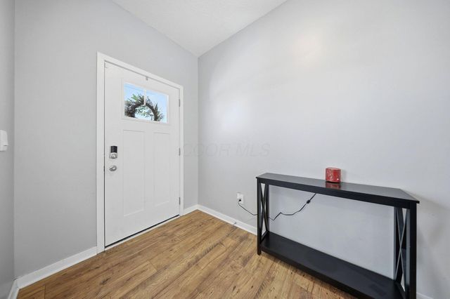 5840 Wynnewood Drive, Grove City, OH 43123