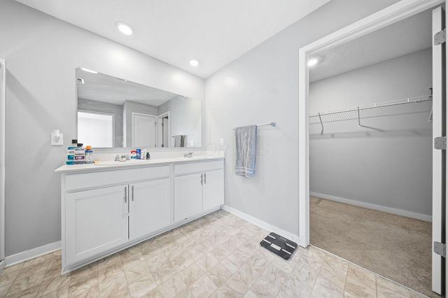 5840 Wynnewood Drive, Grove City, OH 43123