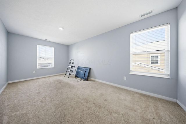 5840 Wynnewood Drive, Grove City, OH 43123