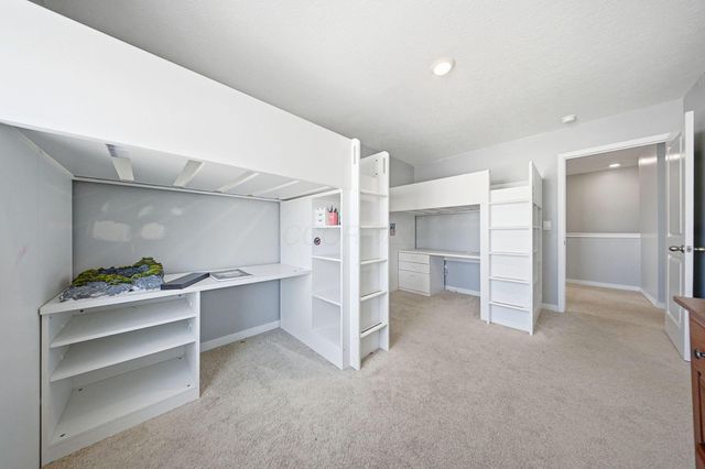 5840 Wynnewood Drive, Grove City, OH 43123