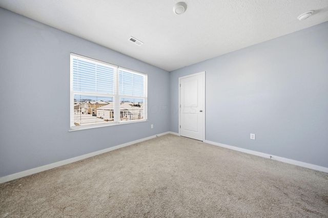 5840 Wynnewood Drive, Grove City, OH 43123