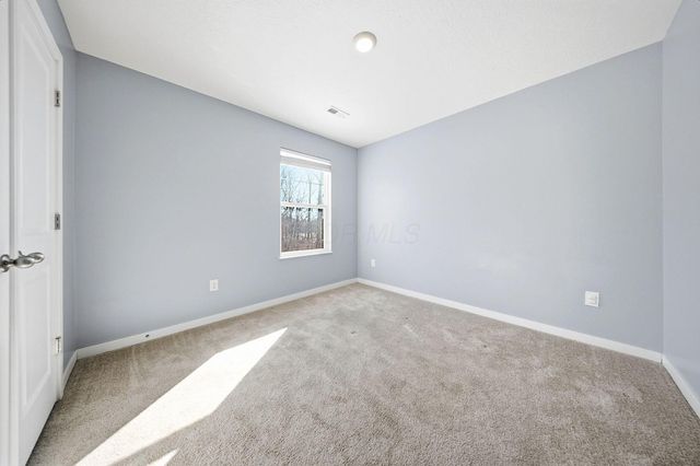 5840 Wynnewood Drive, Grove City, OH 43123