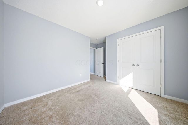 5840 Wynnewood Drive, Grove City, OH 43123