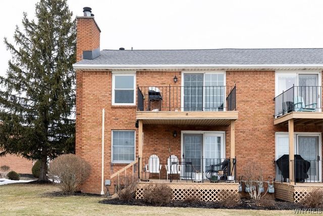 71 Tralee Terrace, Amherst, NY 14051