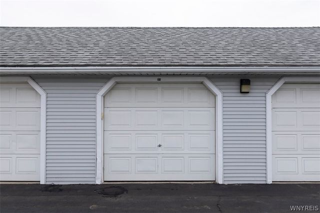 71 Tralee Terrace, Amherst, NY 14051