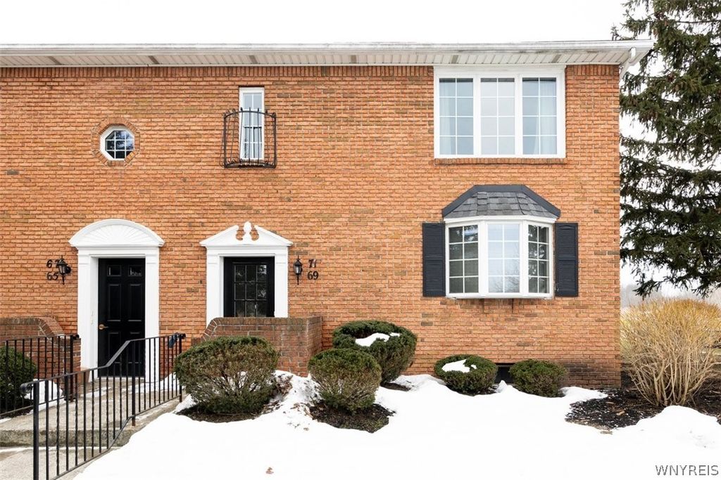 71 Tralee Terrace, Amherst, NY 14051