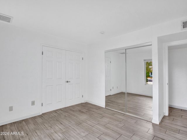 2324 W PORT AU PRINCE Lane, Phoenix, AZ 85023