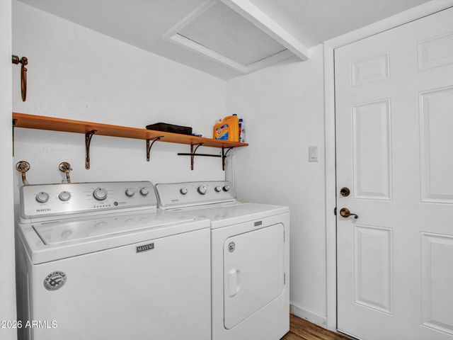 2324 W PORT AU PRINCE Lane, Phoenix, AZ 85023