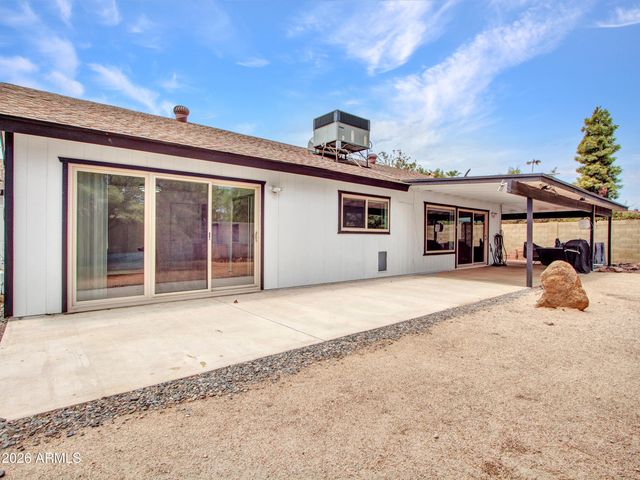 2324 W PORT AU PRINCE Lane, Phoenix, AZ 85023