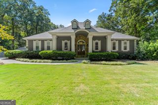 5725 Ash Drive, Cumming, GA 30040