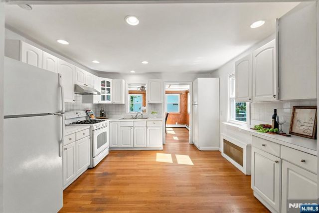510 Eagle Rock Avenue, Roseland, NJ 07068