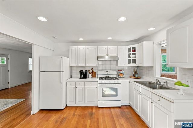 510 Eagle Rock Avenue, Roseland, NJ 07068