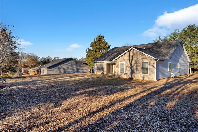 210 Rhoe Circle, Anderson, SC 29621