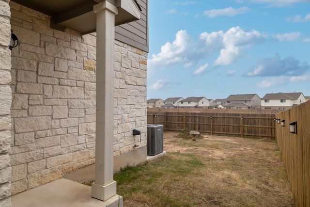 315 Alamar Knot WAY 213, Georgetown, TX 78626