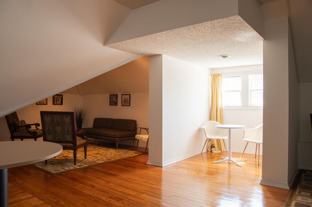 1201 E Walnut Street, Springfield, MO 65802