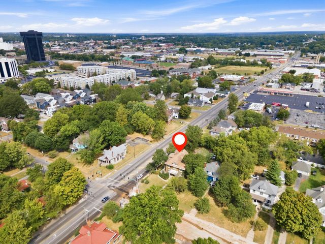 1201 E Walnut Street, Springfield, MO 65802