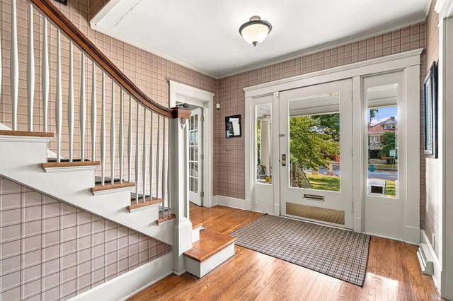 1201 E Walnut Street, Springfield, MO 65802