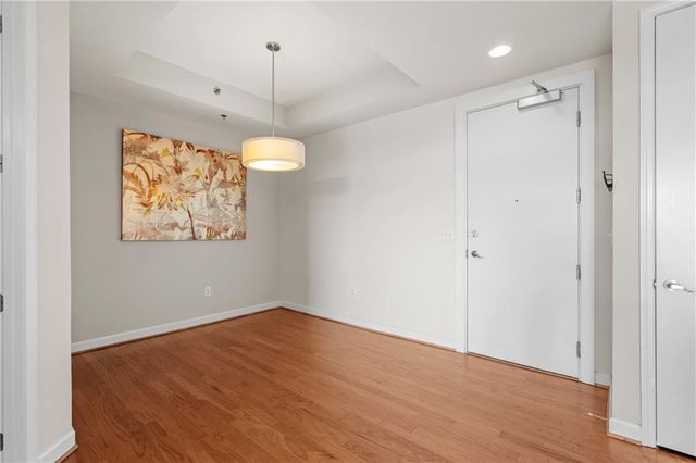 711 Cosmopolitan NE Drive 512, Atlanta, GA 30324