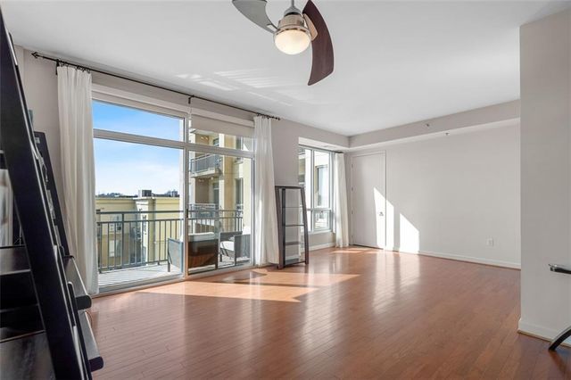 711 Cosmopolitan NE Drive 512, Atlanta, GA 30324