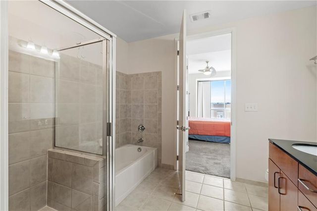 711 Cosmopolitan NE Drive 512, Atlanta, GA 30324