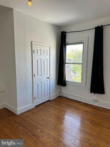 3946 LANCASTER AVE, Philadelphia, PA 19104