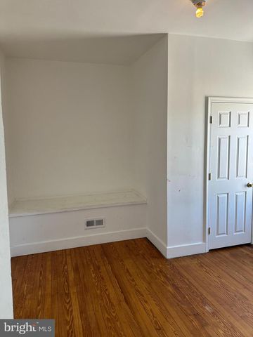 3946 LANCASTER AVE, Philadelphia, PA 19104