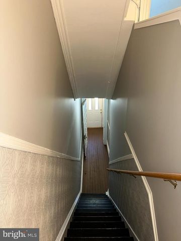 3946 LANCASTER AVE, Philadelphia, PA 19104