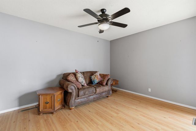 6109 Rio Hondo Drive NE, Albuquerque, NM 87109