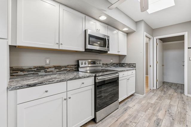 6109 Rio Hondo Drive NE, Albuquerque, NM 87109