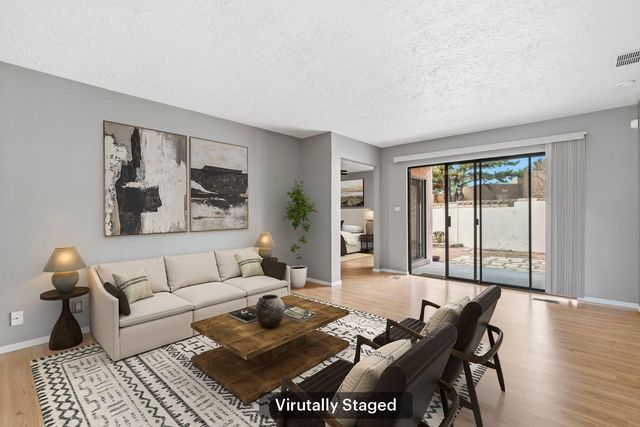 6109 Rio Hondo Drive NE, Albuquerque, NM 87109