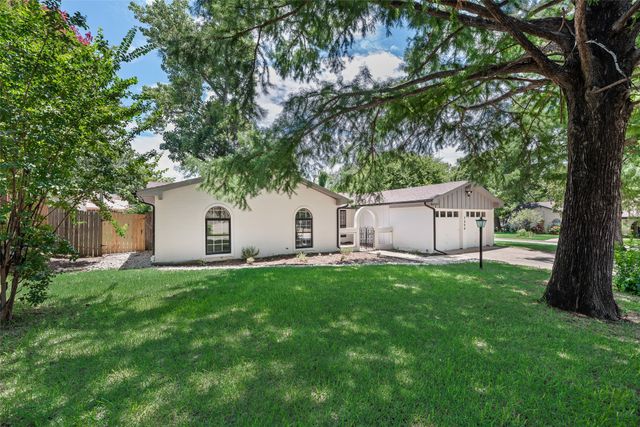 7200 Norma Street, Fort Worth, TX 76112