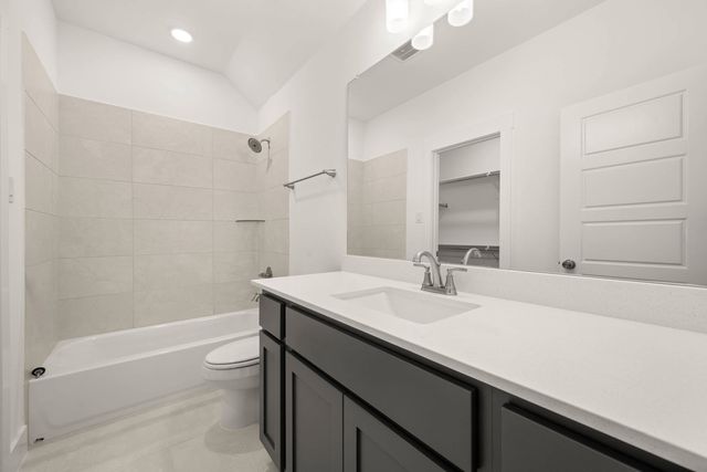 17225 Oxborough Drive, Fort Worth, TX 76247
