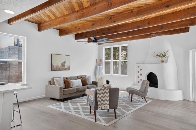 13012 Calle De Sandias NE, Albuquerque, NM 87111