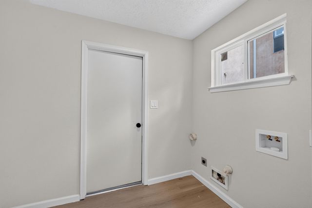 13012 Calle De Sandias NE, Albuquerque, NM 87111