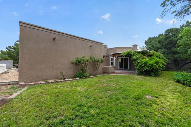 13012 Calle De Sandias NE, Albuquerque, NM 87111