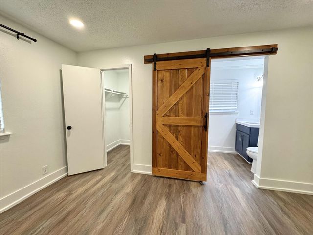 547 County Road 949e, Alvin, TX 77511