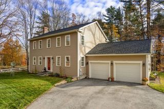 28 Allen Rd, Sturbridge, MA 01566