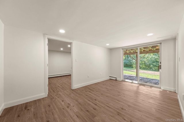 35 Penaluna Road, Monroe, NY 10950