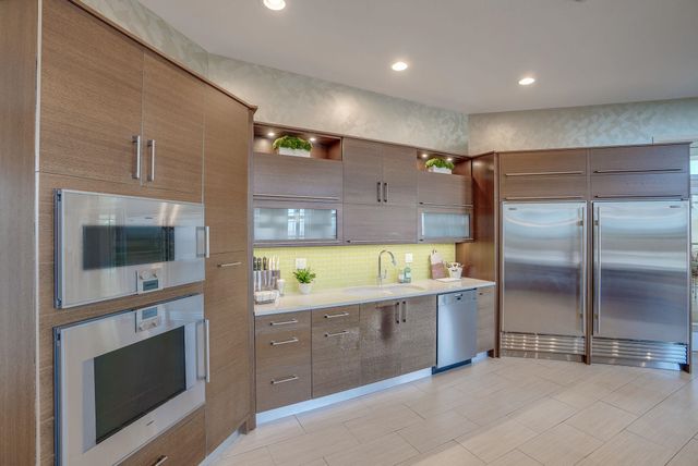 94 Foxberry Drive, New Boston, NH 03070