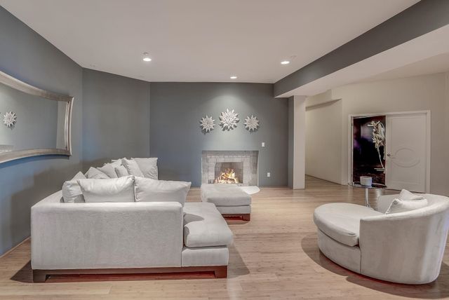 94 Foxberry Drive, New Boston, NH 03070