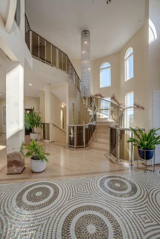 94 Foxberry Drive, New Boston, NH 03070