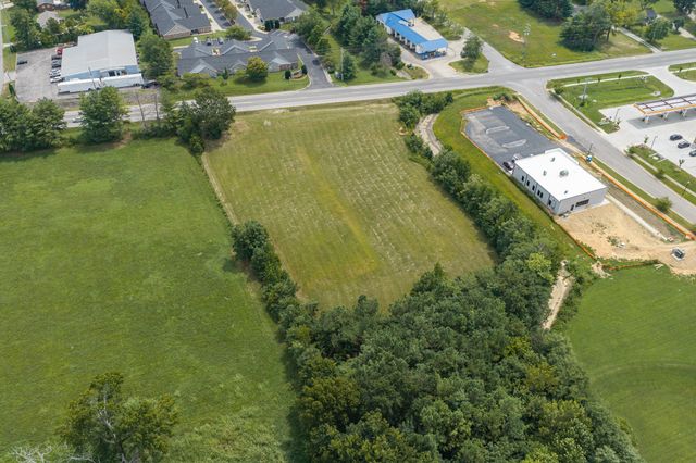 2355 Highway 31, W, White House, TN 37188