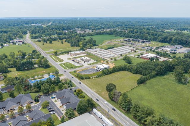 2355 Highway 31, W, White House, TN 37188