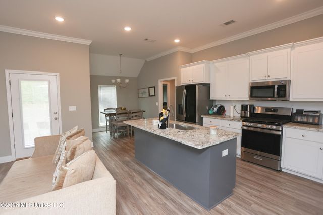 629 Westfield Drive, Pearl, MS 39208