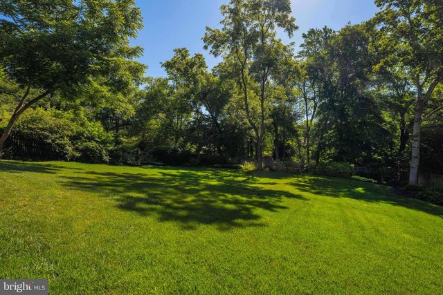8509 RICHMOND AVE, Alexandria, VA 22309