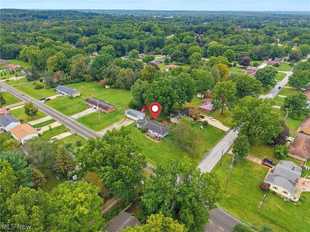 270 Magua Drive, Akron, OH 44319