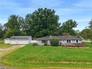 270 Magua Drive, Akron, OH 44319