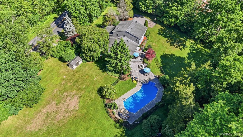 985 Craigville Road, Chester, NY 10918